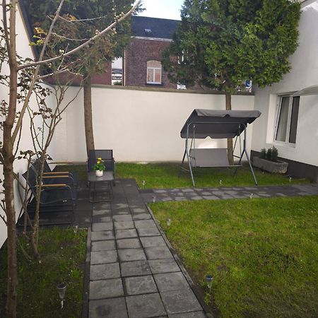 Apartement L'Anil Garden Dinant Exterior photo