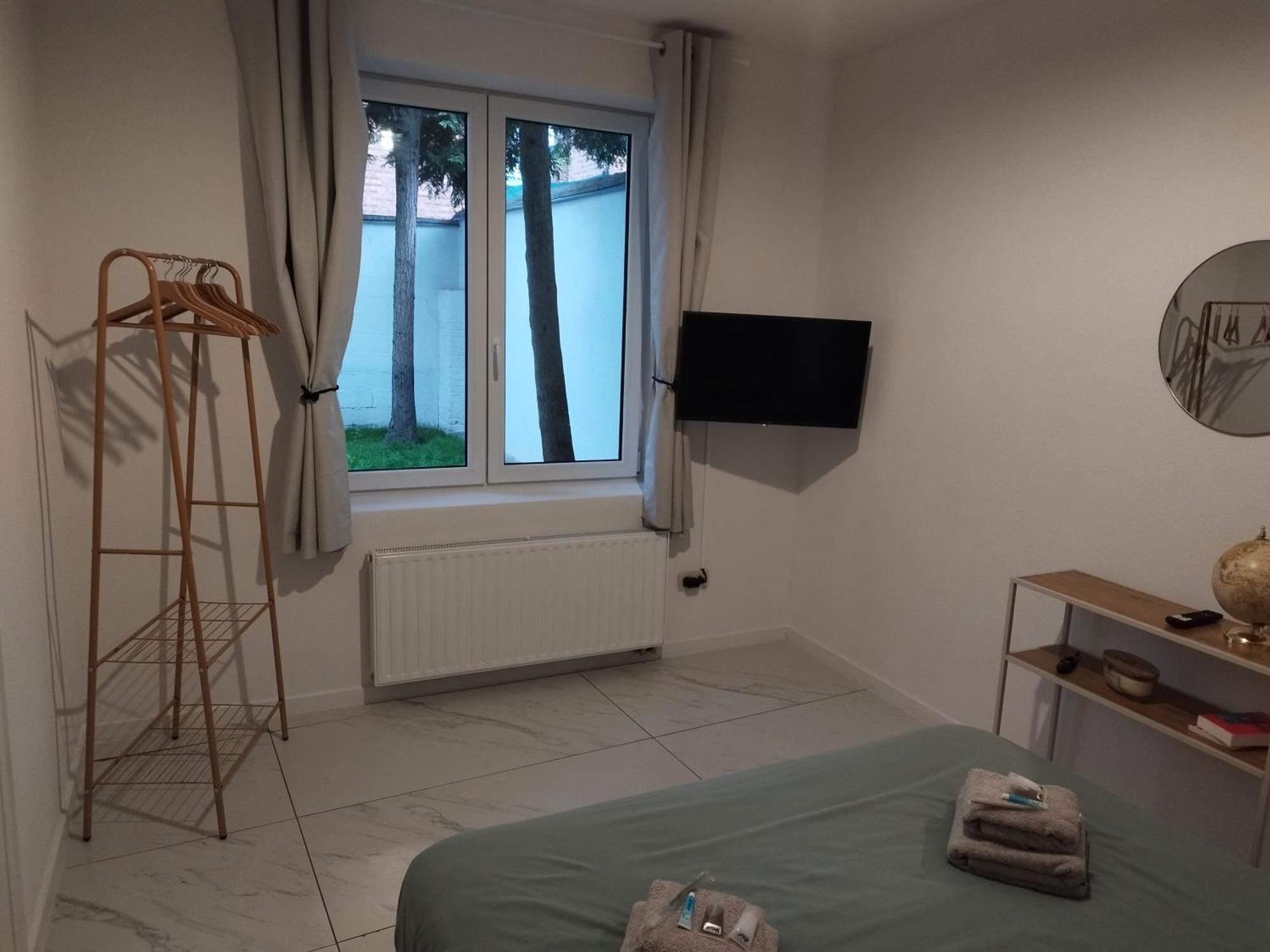 Apartement L'Anil Garden Dinant Exterior photo