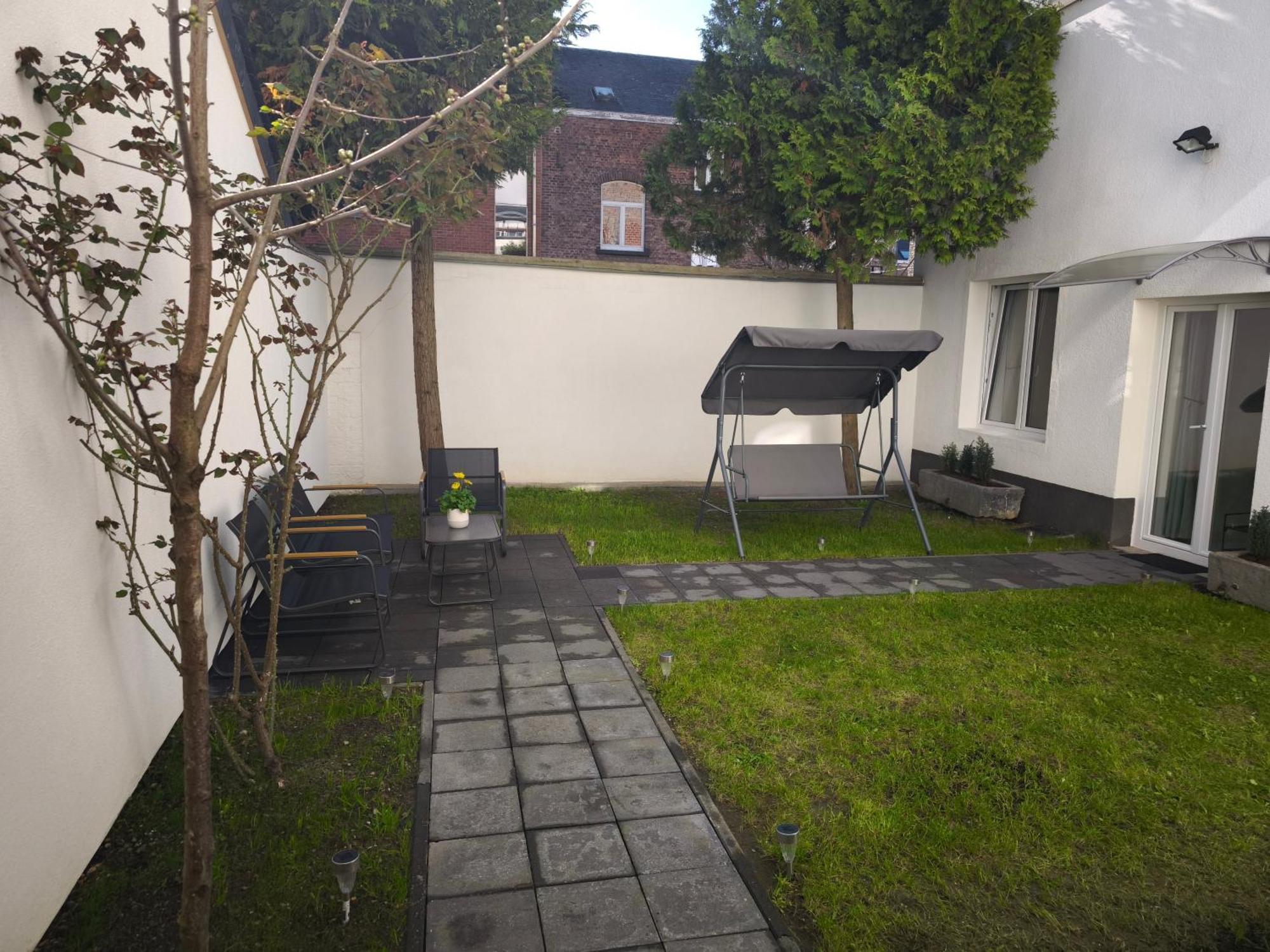 Apartement L'Anil Garden Dinant Exterior photo
